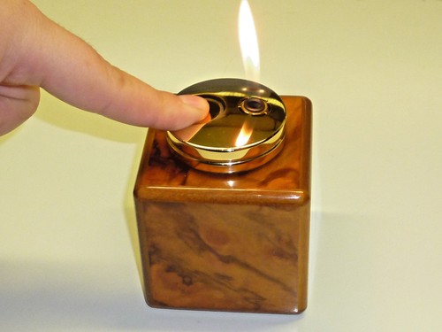 Dans corona gaz japon briquet - dans,